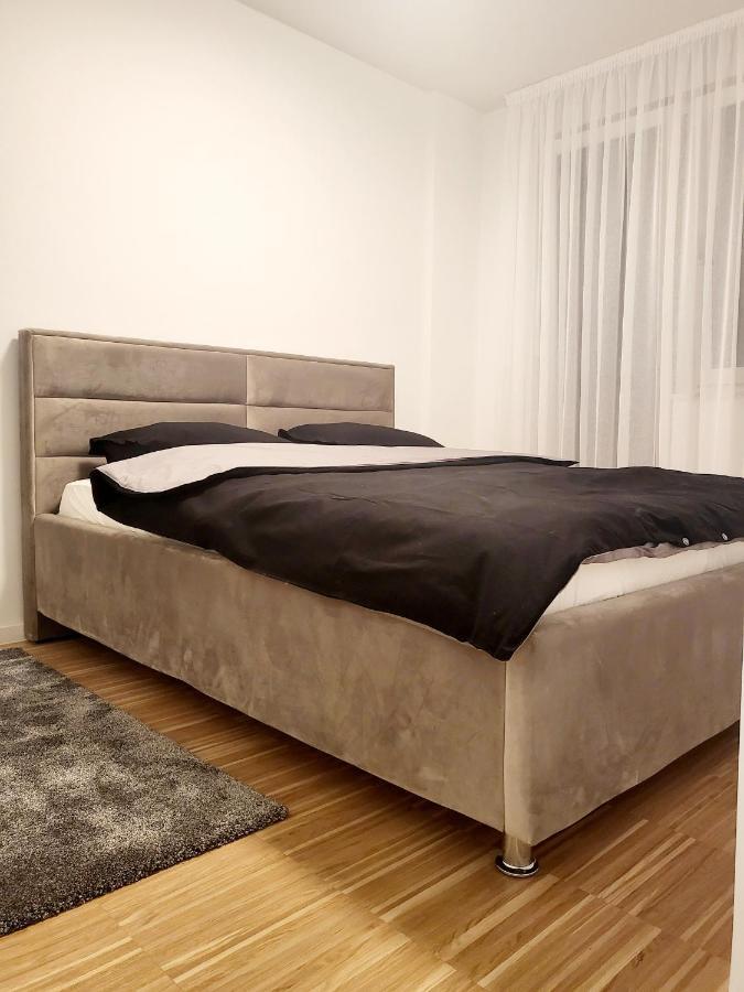 Nika Lägenhet Banja Luka Exteriör bild