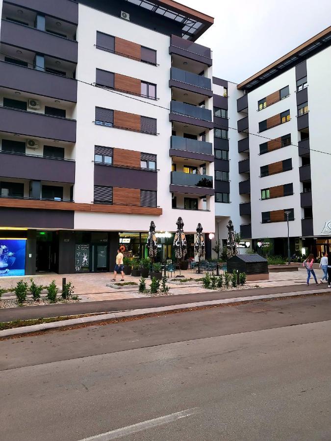 Nika Lägenhet Banja Luka Exteriör bild